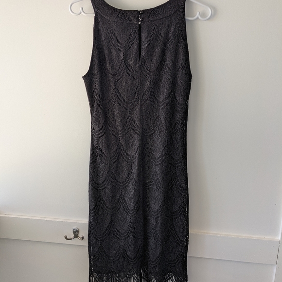 Reitmans size small, black dress - Picture 4 of 6